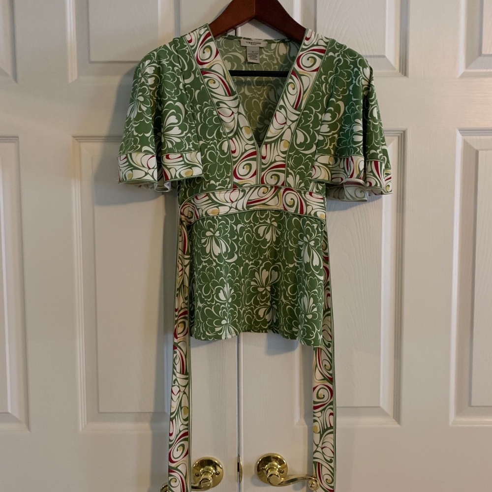 Cute Vertigo Paris Top